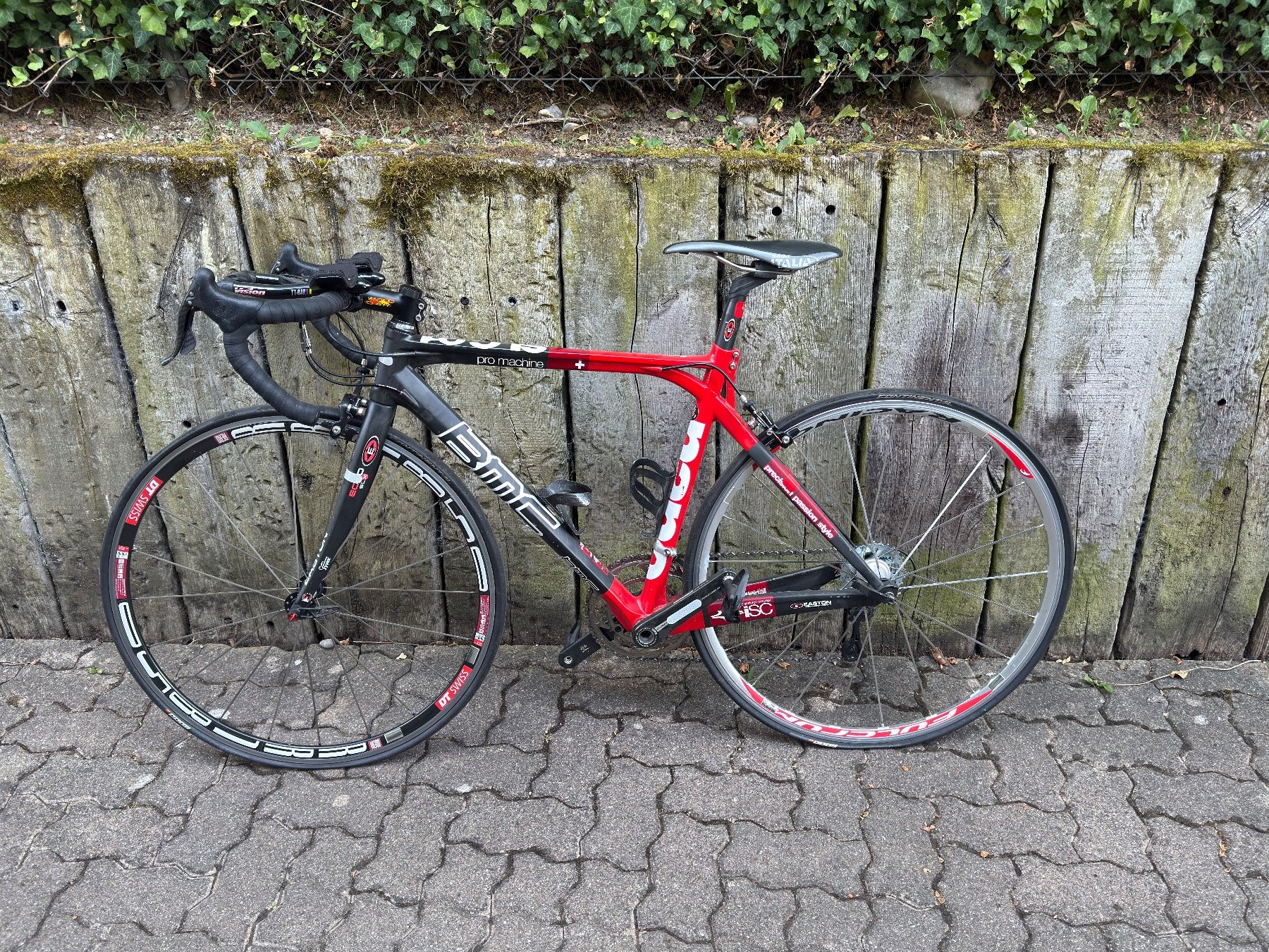 BMC Velos: BMC Pro Machine Carbon-Rennvelo 49 cm mit Aero-Lenker – Gebraucht aus Bülach von mar_xs9m