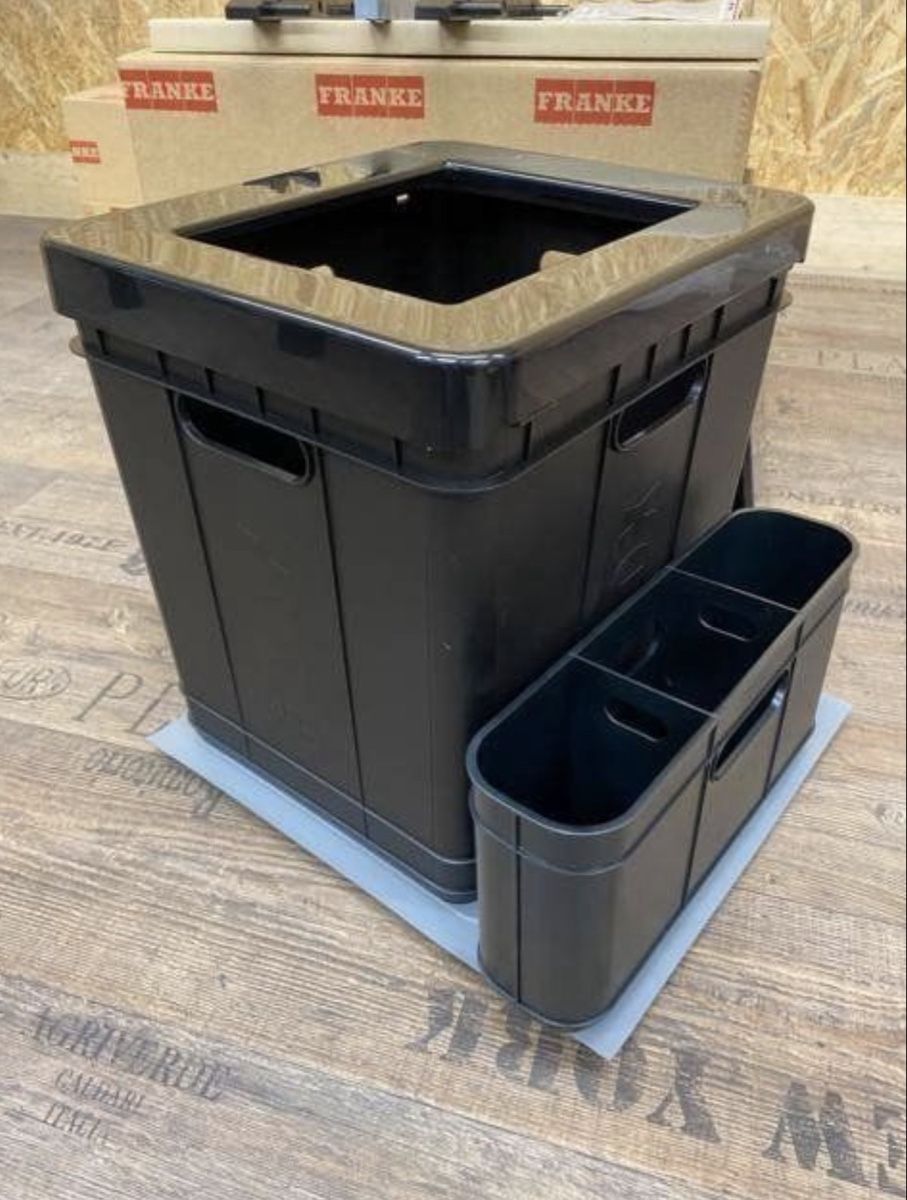 Franke Cestini per rifiuti: Franke Abfalleimer Sorter 350-45 – Nuovo e nell'imballaggio originale da Weiningen TG venduto da kuefabio