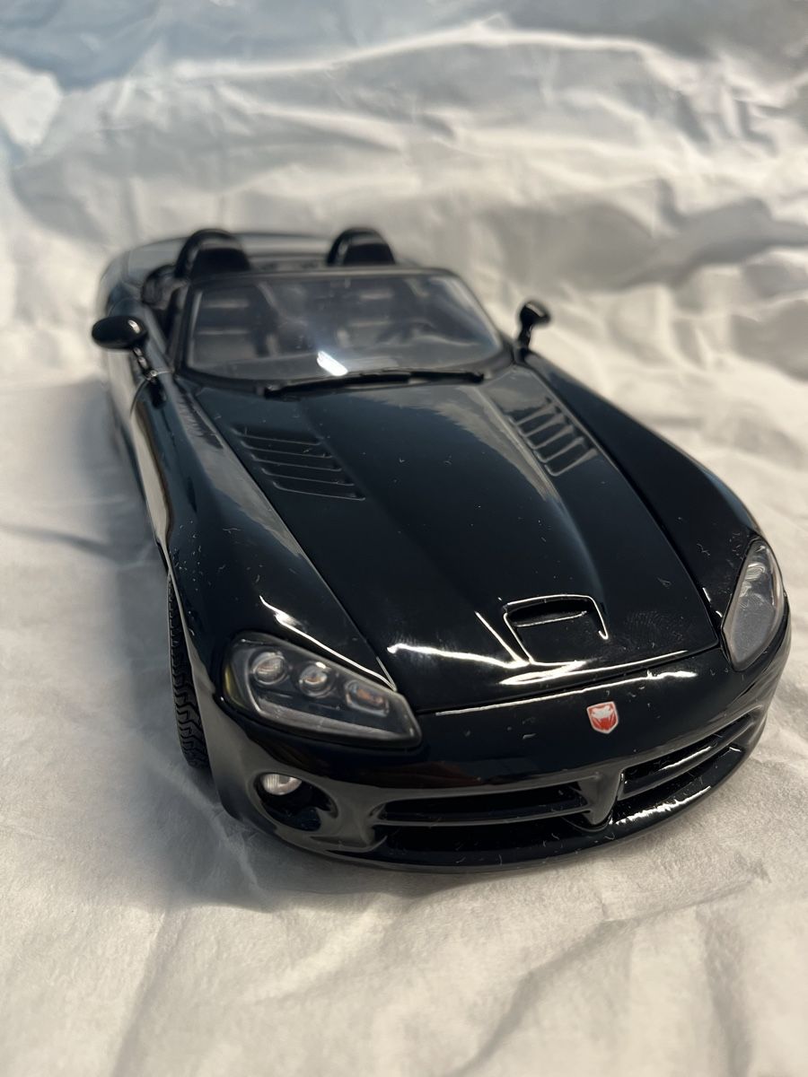 Bburago Modellini d'auto: Dodge Viper  – Nuovo (secondo la descrizione) da Oberweningen venduto da mer_2yn9