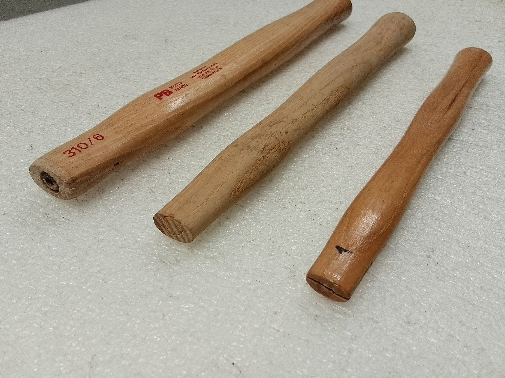 Tutti gli attrezzi: Hammerstiele 3 Stück, Holz – Usato da Trubschachen venduto da Caddy8 1
