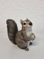 Eichhörnchen aus Kunstharz Tier