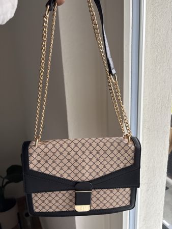 Sac à bandoulière élégant avec chaîne dorée, comme neuf ✨