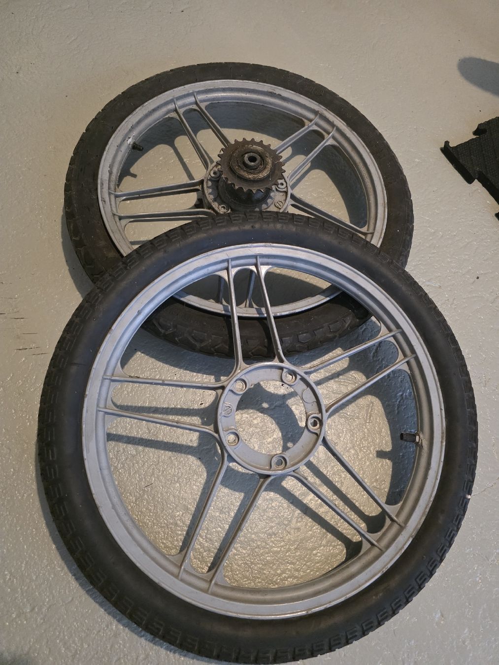 Puch Parti ricambio per ciclomotori: Felgen Puch 16 Zoll – Usato da Oberbipp venduto da Joni9876 3
