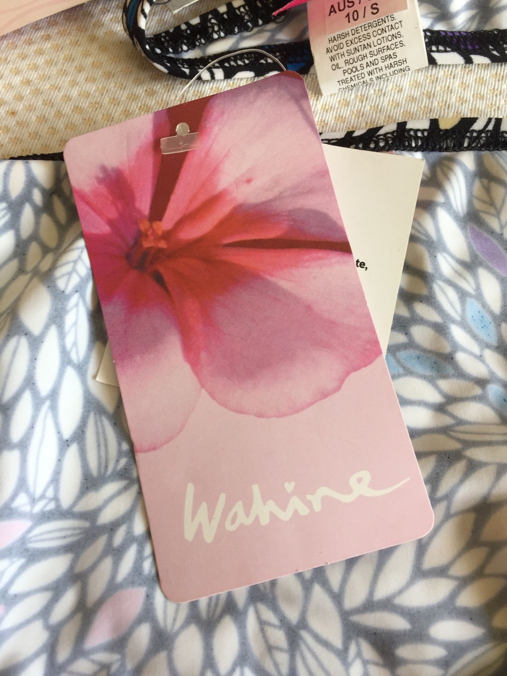 Badekleider & Bikinis: Wahine - Bikini - S - N E U F – Neu (gemäss Beschreibung) aus Sion von accroshoes 3