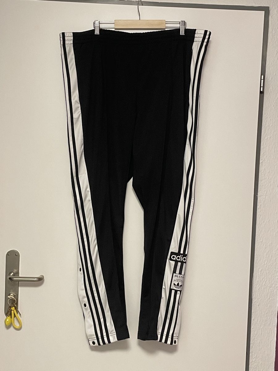 Adidas Pantaloni: Adidas Hose – Nuovo (secondo la descrizione) da Gossau ZH venduto da Lavinia07 1