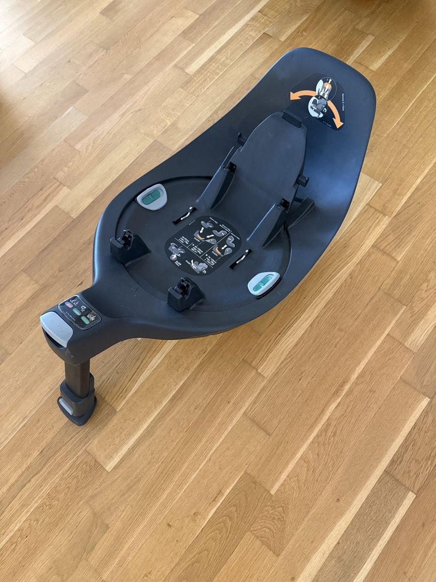 Cybex Seggiolini per auto: Cybex Sirona Z i-Size mit Base! – Usato da Fehraltorf venduto da Bowling_54 2