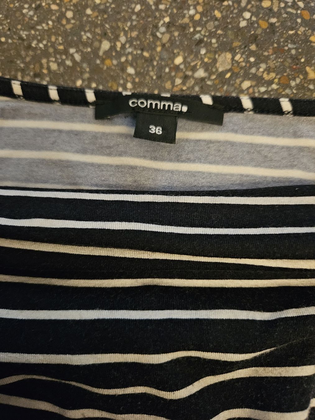 Comma Vestiti: Kleid Comma gestreift schwarz weiss Gr 36 – Nuovo (secondo la descrizione) da Anwil venduto da tamoos 3