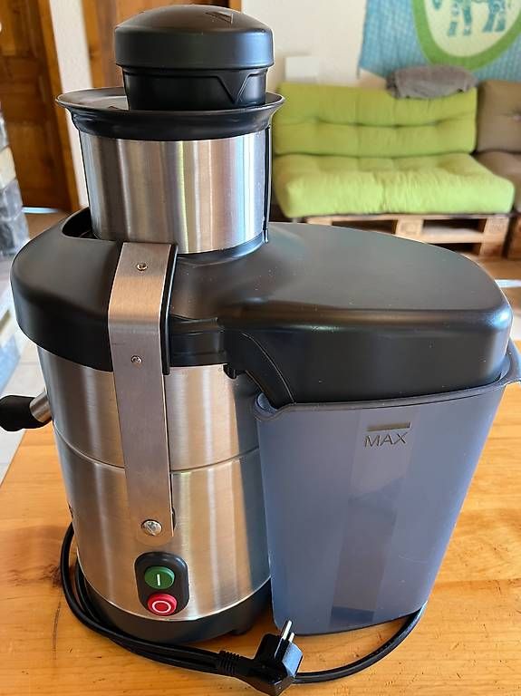 Elettrodomestici da cucina: Extracteur de jus J80 Robot Coupé – Nuovo e nell'imballaggio originale da Ovronnaz venduto da ddo_6lbf 4