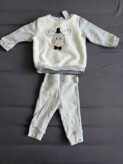 Lotti & Set di vestiti: Lot de vêtements bébé garçon, taille 62, – Usato da Gampelen venduto da Mari60 1