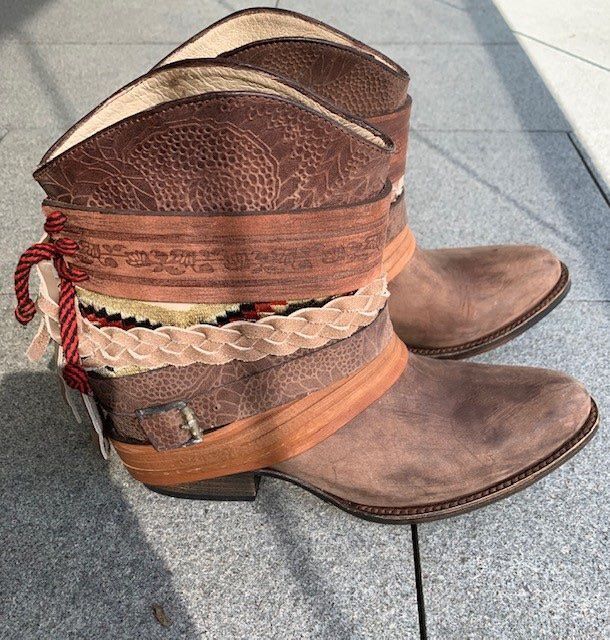 Scarpe da donna: Free Bird by Steve ankle boots – Usato da Dallenwil venduto da ZD2019 4