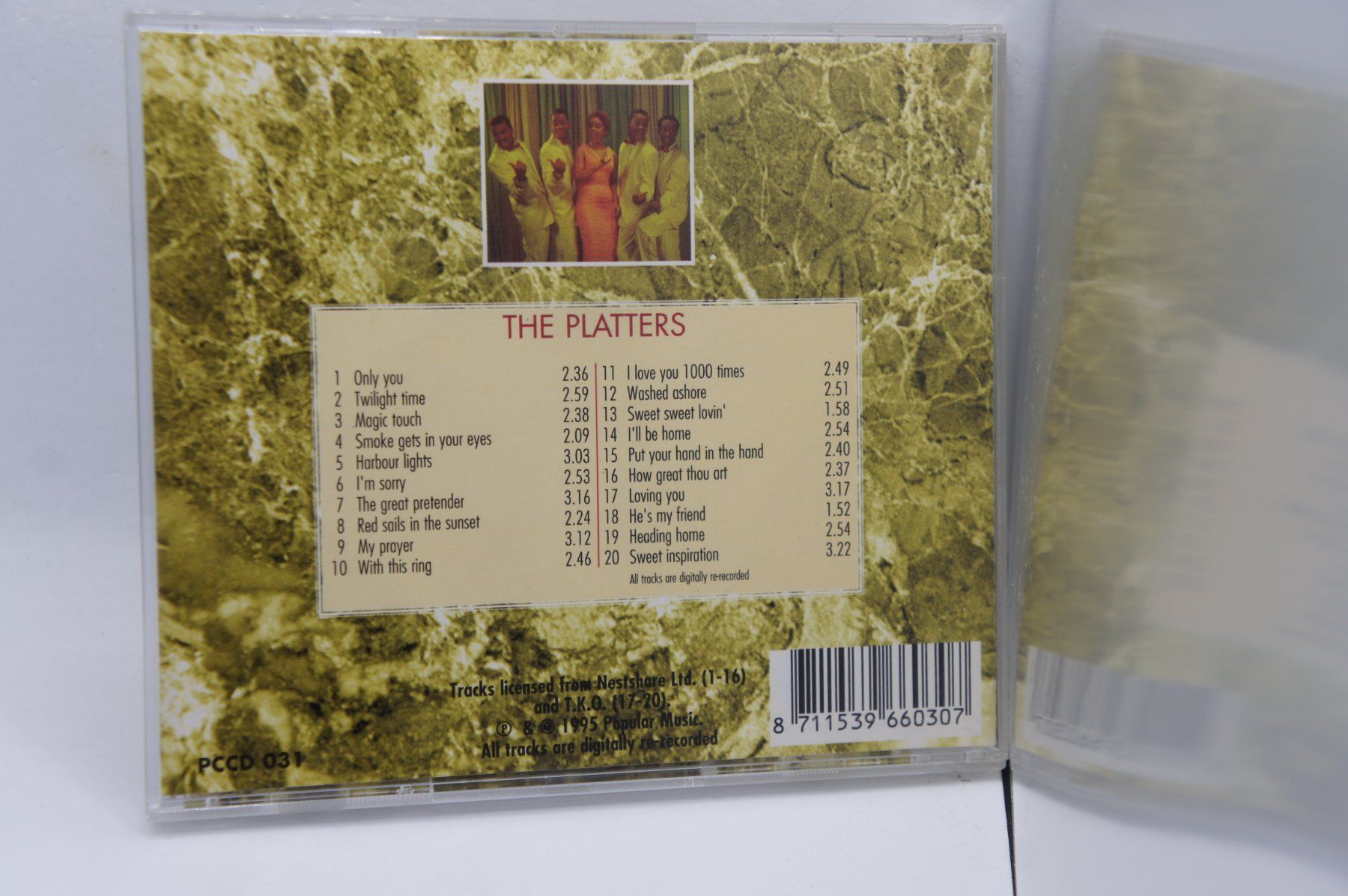 CDs: CD The Platters - World Pop Songs – Gebraucht aus Ernetschwil von luisvonerni 1