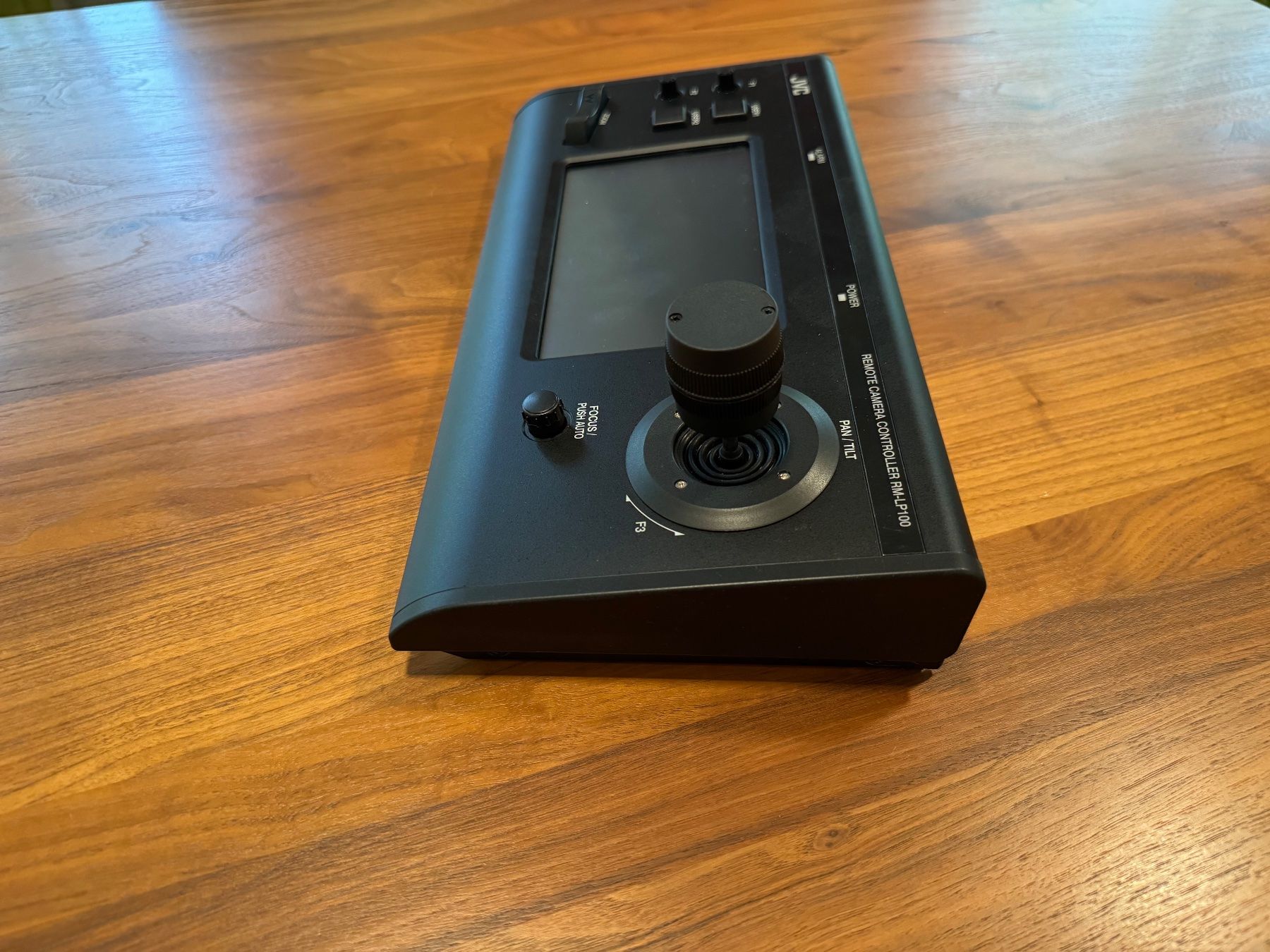 JVC Fernbedienungen: JVC RM-LP100 Kameracontroller gebraucht – Gebraucht aus Frauenfeld von ShowLight 2