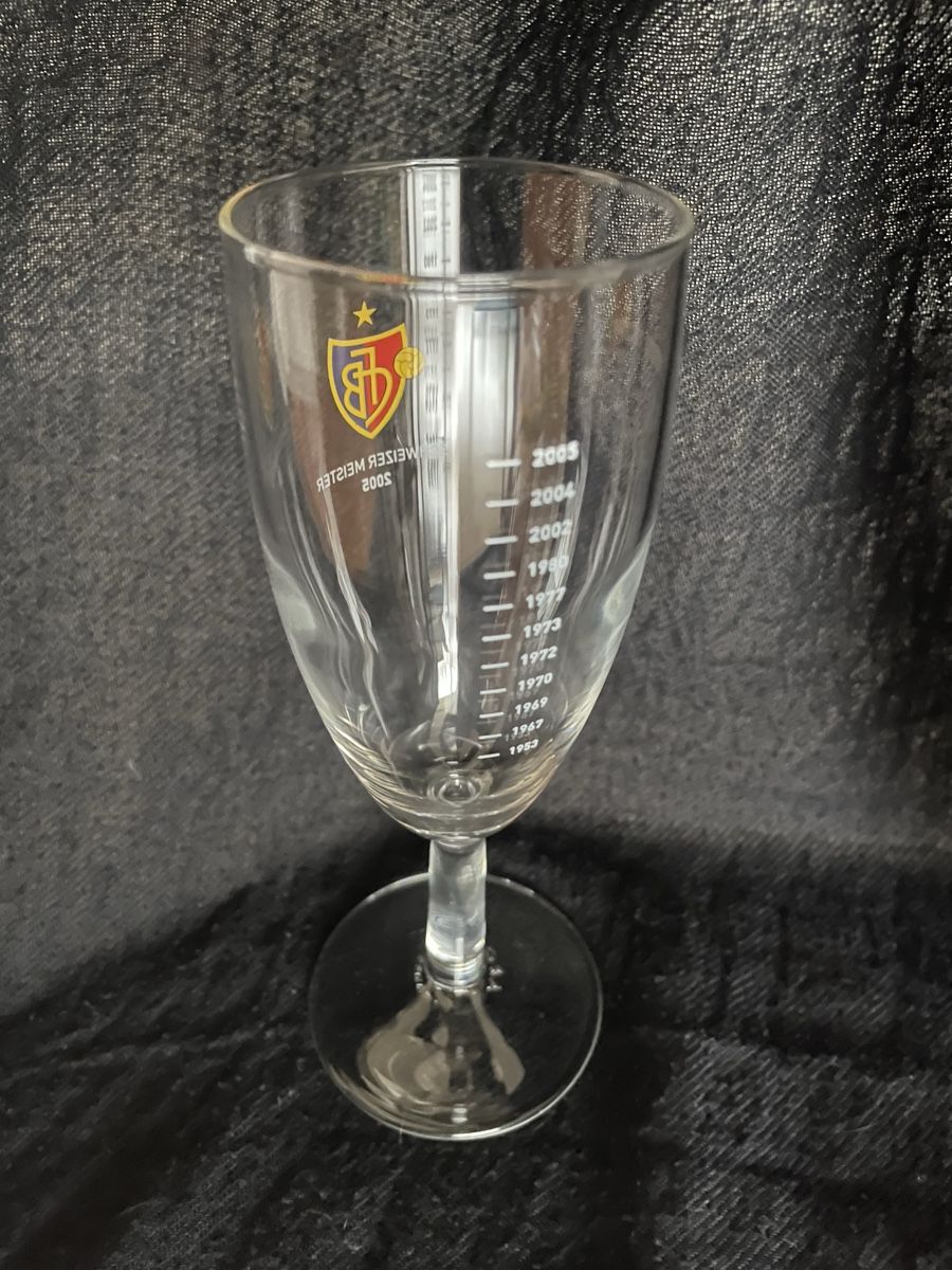 FC Basel Gläser: Fc Basel Schweizermeister Champagnergläser – Gebraucht aus Therwil von Loup000 2