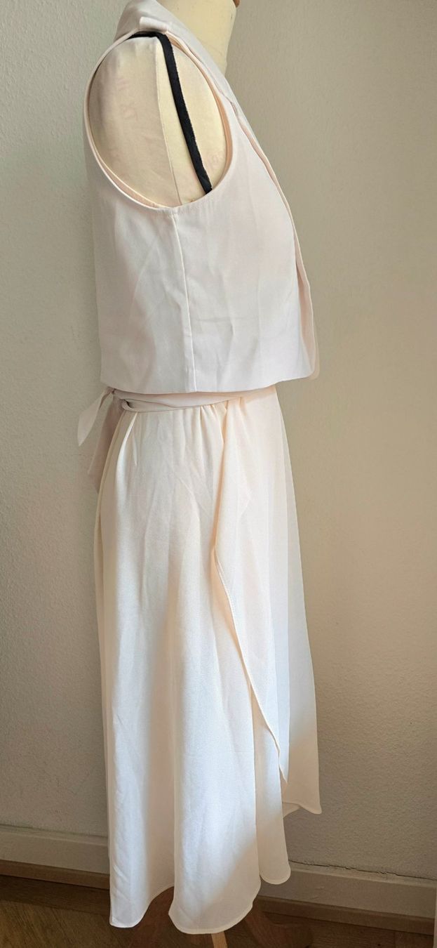 Vestiti: Robe cache coeur rose poudré, taille S – Usato da Genève venduto da Saleena 1