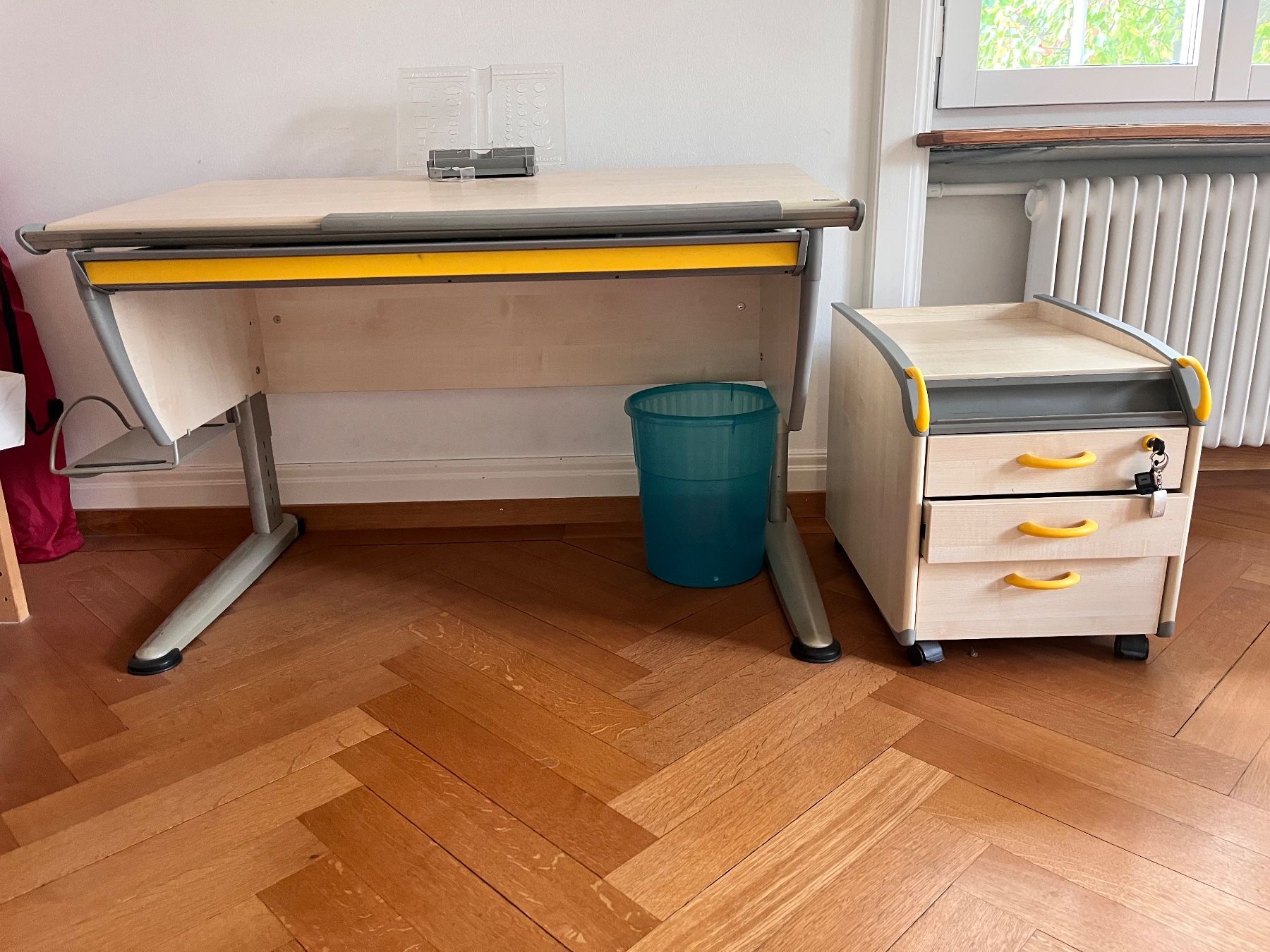 Moll Schreibtische: Schreibtisch-Set – Gebraucht aus Bern von PianoFreude 1