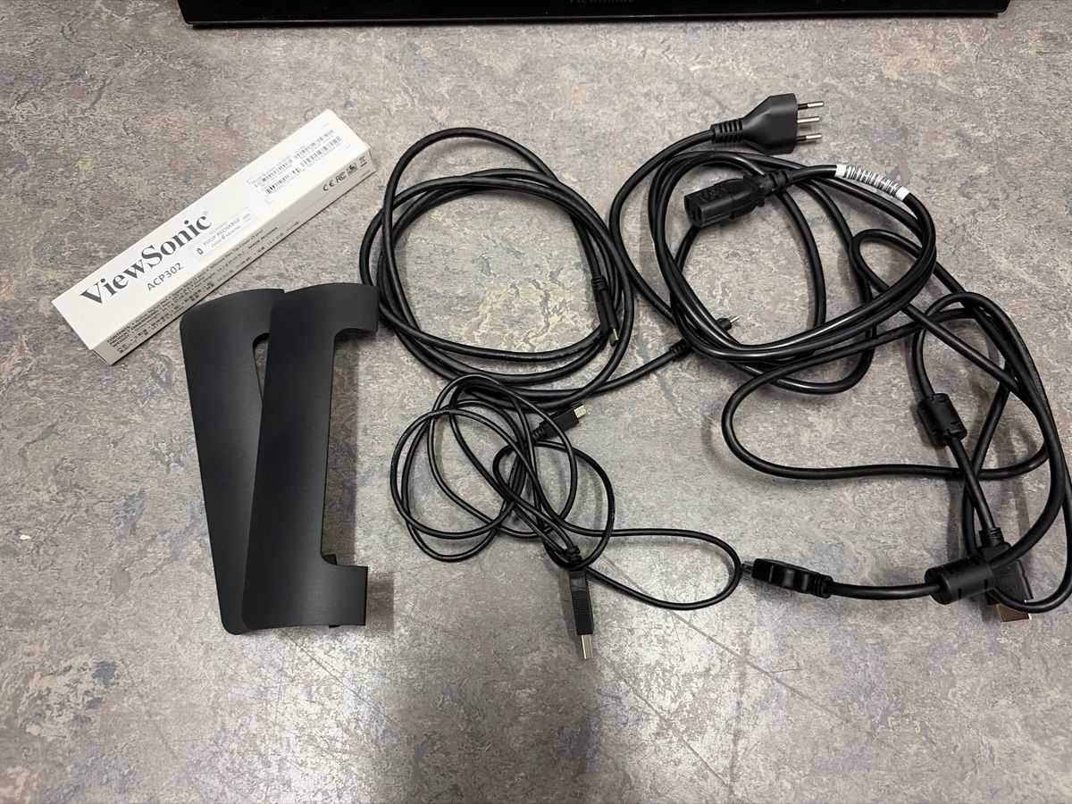 Monitore: ViewSonic ID 2456 Touch Screen – Gebraucht aus Uznach von pegasus101 1