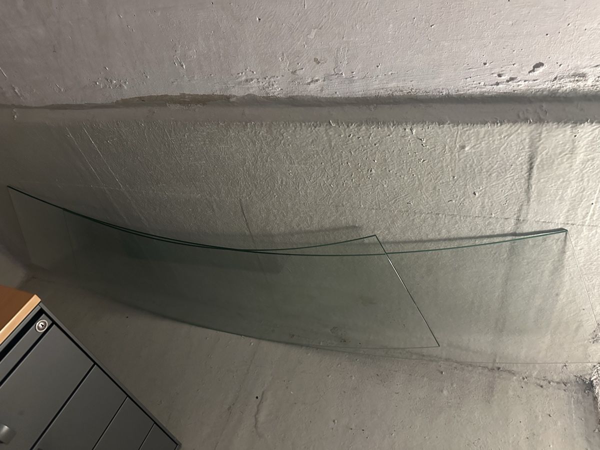 Equipement de magasin & Foires: Reception – D'occasion à Oberglatt ZH par Privateusr 2