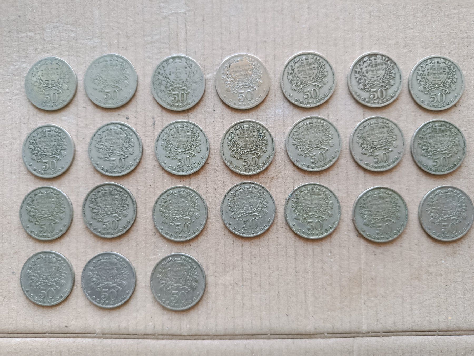 Tutti le monete: Pièces du Portugal – Usato da Neuchâtel venduto da mag_q5kc 7