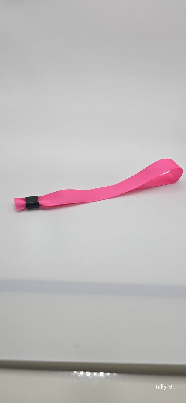Bracciali & Braccialetti: VIP Armband Einweg, pink (40 St.) – Nuovo (secondo la descrizione) da Allschwil venduto da Elly1972
