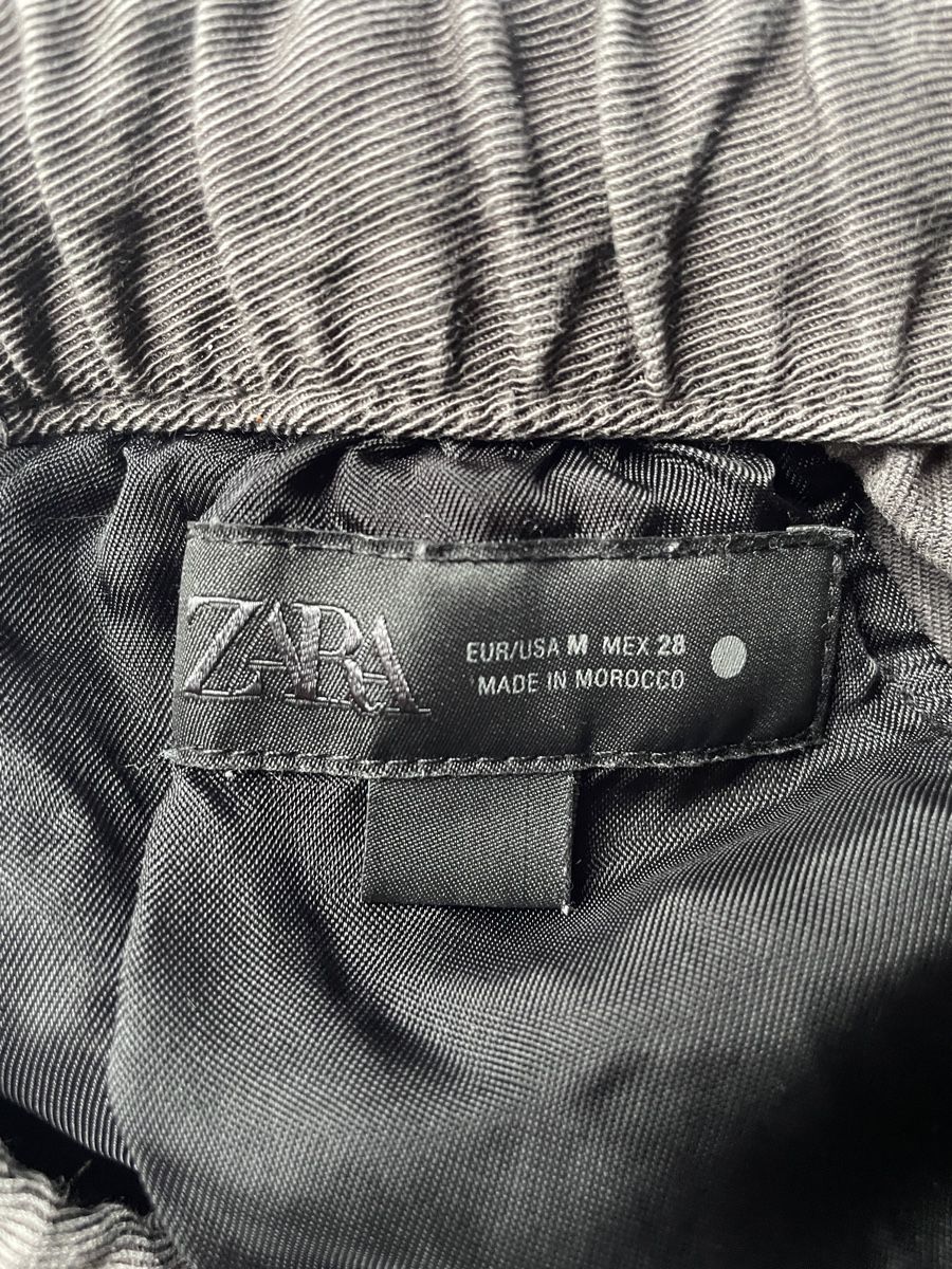 Zara Hosen: Barrel Stoffhose – Gebraucht aus Bern von Sandra_Ce 1