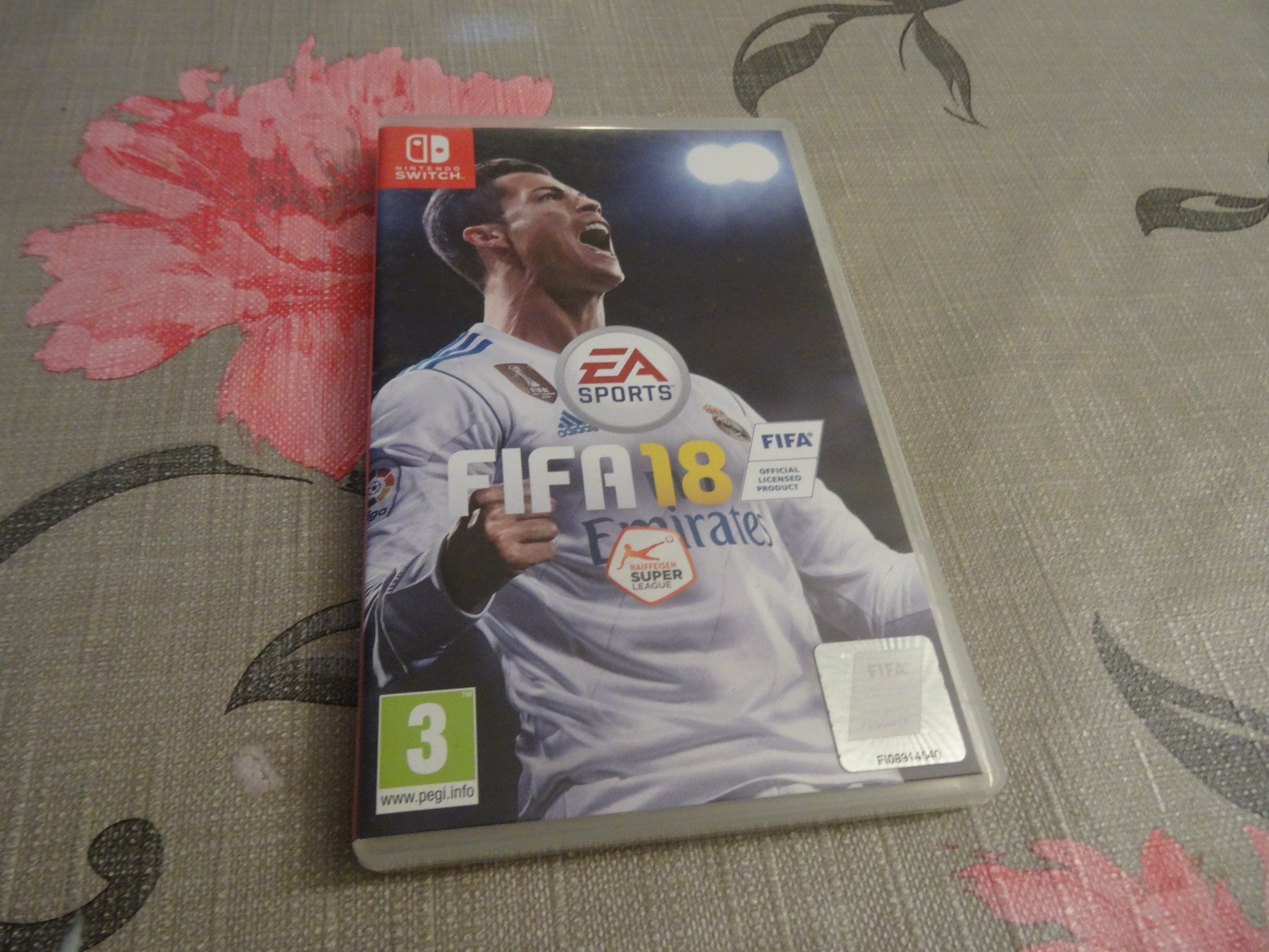 Nintendo Giochi: FIFAF 18 SWITCH – Usato da Olten venduto da Disc-Ausverkauf