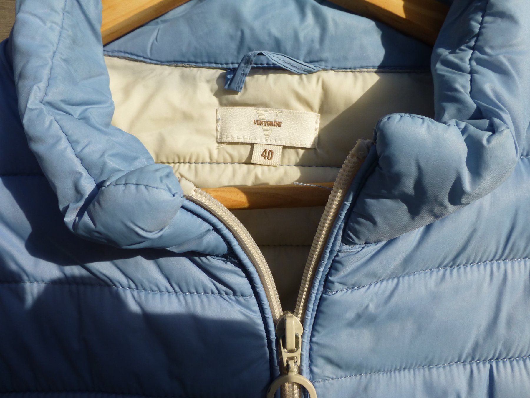 Gilet & Giacche senza maniche: VENTURINI Steppweste hellblau, Gr. 40, – Usato da Reinach BL venduto da mor_r76k 1