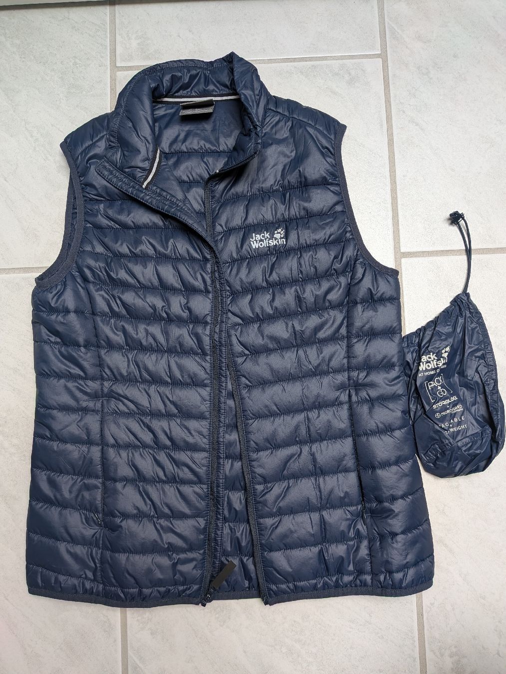 Jack Wolfskin Gilet & Giacche senza maniche: Jack Wolfskin Gilet Pack & Go – Usato da Küssnacht am Rigi venduto da schweizerrose