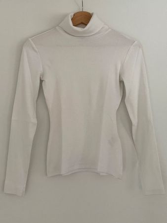 Weisser Rippen Rollkragenpullover Grösse XS/S