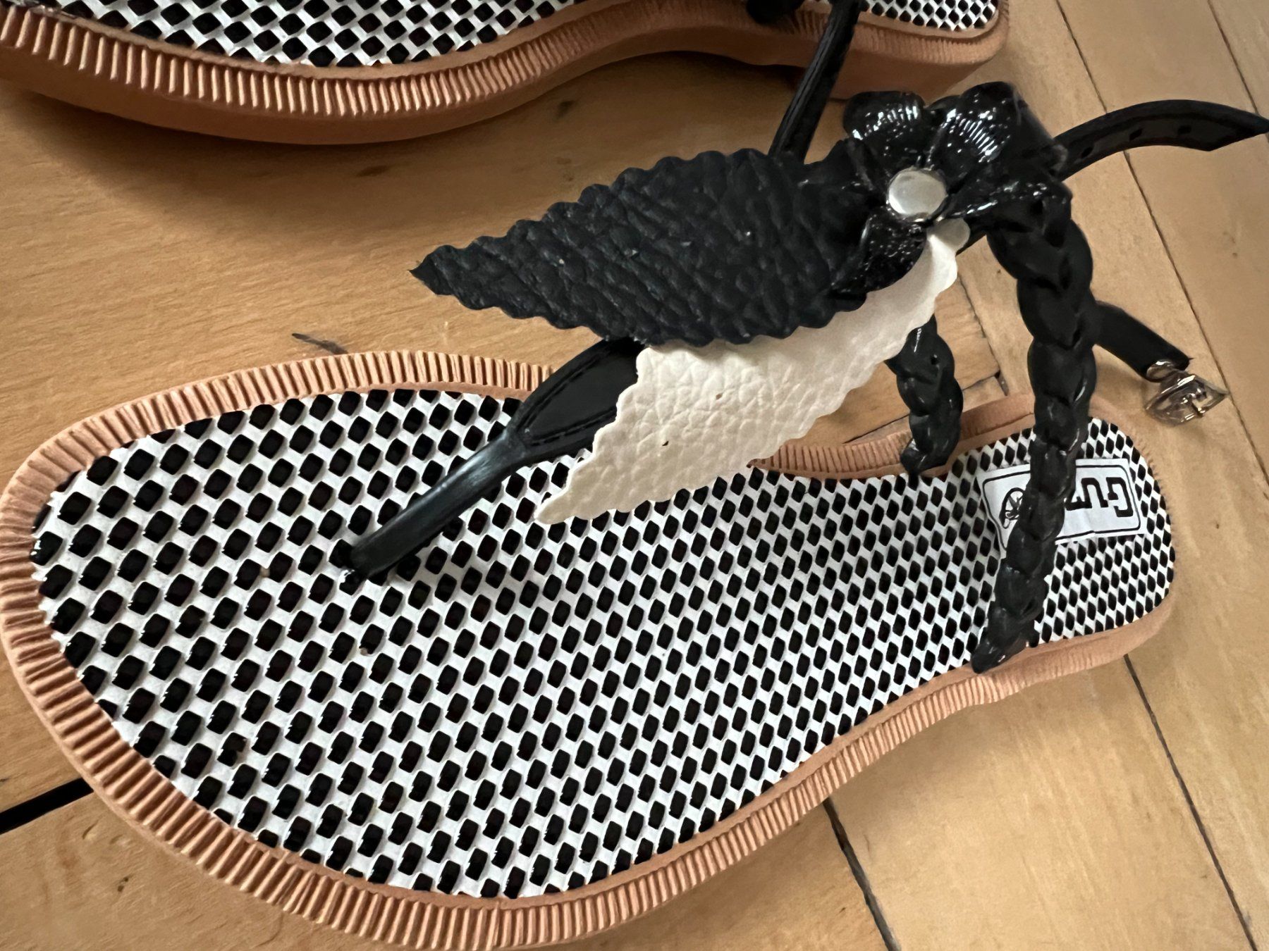 Damenschuhe: Latschen Gummi, schwarz/weiss Gr. 38 – Neu (gemäss Beschreibung) aus Oensingen von katepe 6