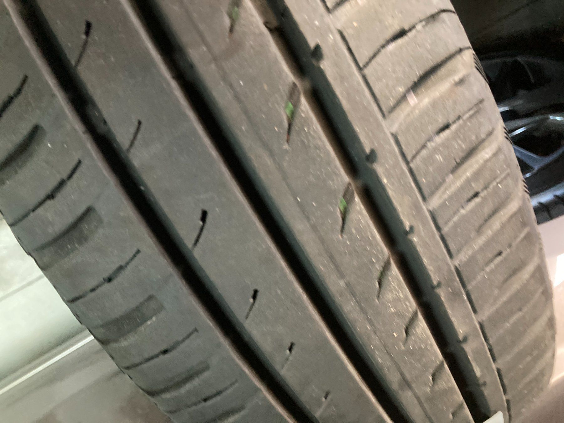 Continental Pneus & Kompletträder: 185/65R15 Sommerpneu Continental – Gebraucht aus Cham von Cham6332 5