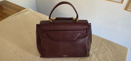 AMELI Zurich Burgundy Leather Handbag