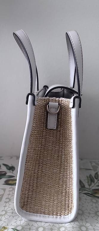 Taschen für Damen: Guess Tasche – Gebraucht aus Basel von dav_5qdt 2