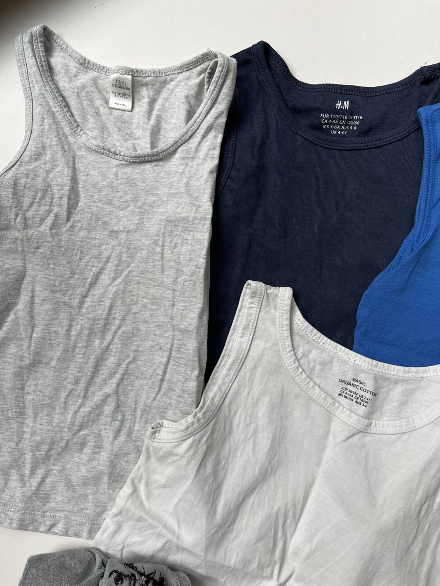 Biancheria intima: Great Bundle: Tank Tops & Briefs – Usato da Zürich venduto da Agave_Sue 3