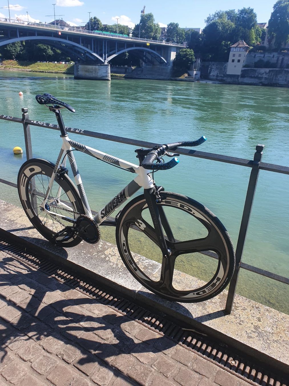 Biciclette: Brandneues Fixie Grösse L – Nuovo (secondo la descrizione) da Allschwil venduto da Gabriela080