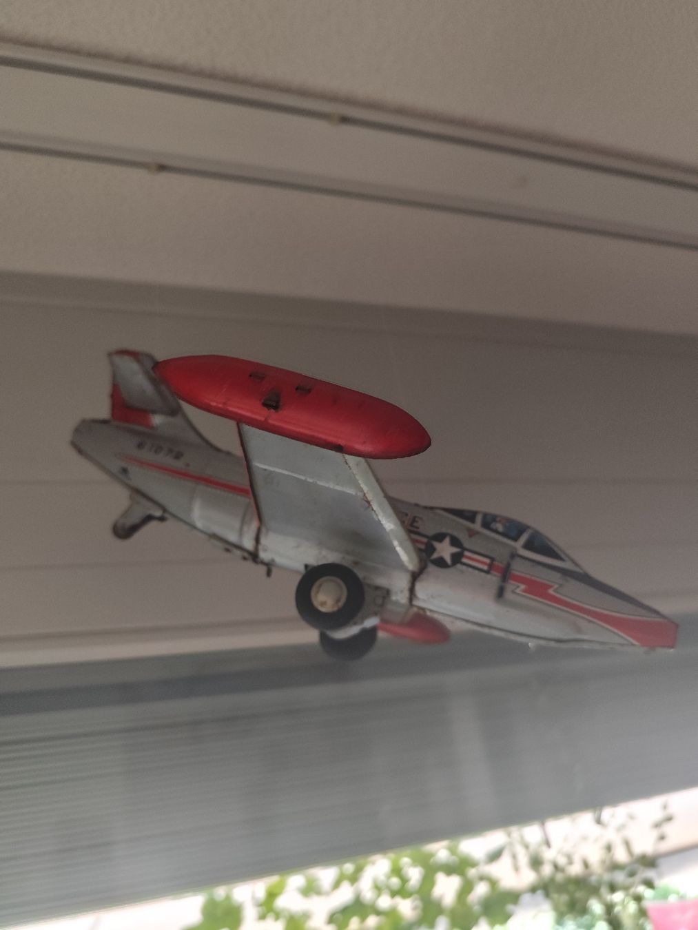 Modellbausätze & Standmodelle: uralter blechflieger – Gebraucht aus minusio von bierbrauer 5