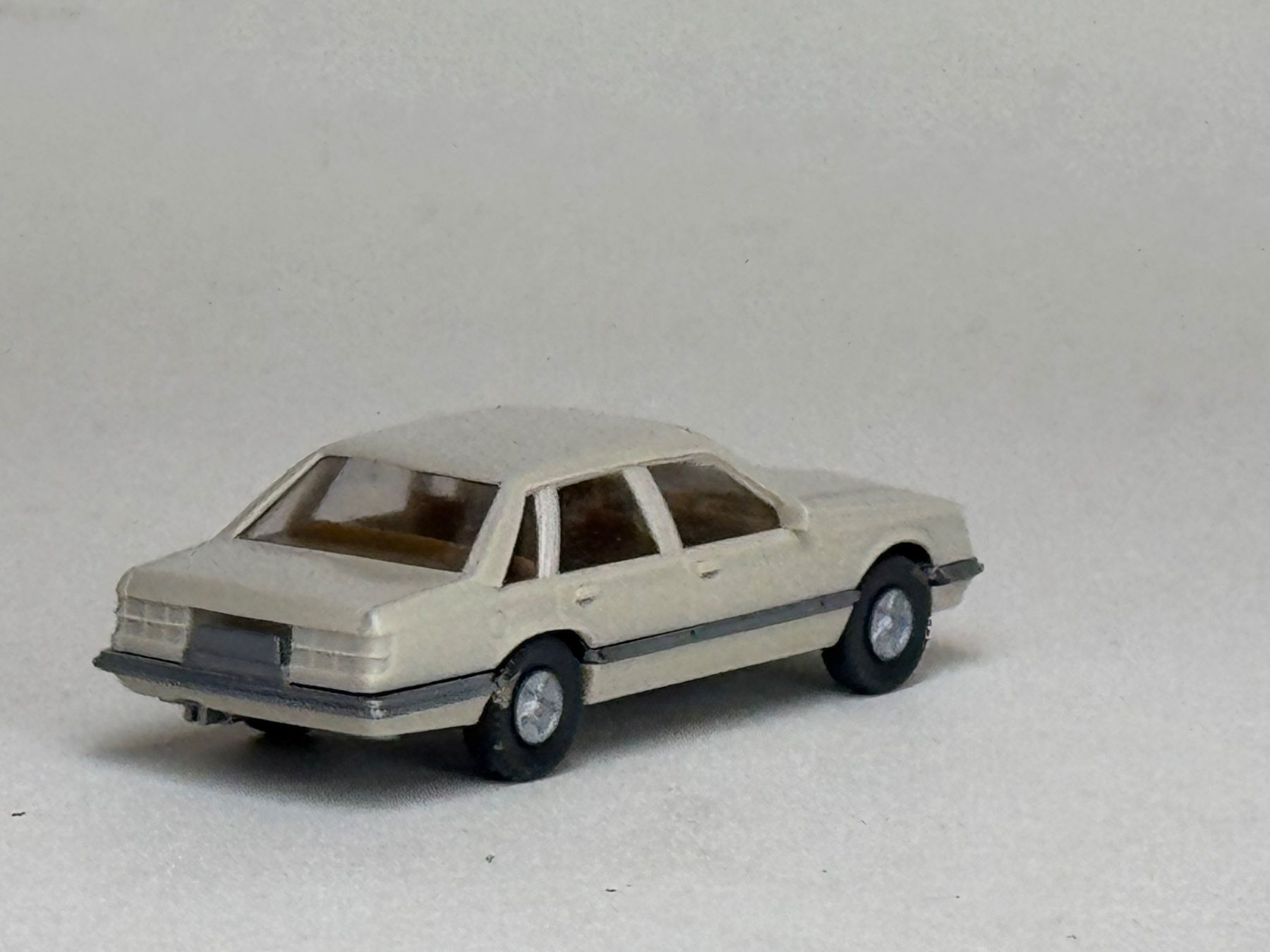 Modellini d'auto: Opel Senator hellelfenbein – Usato da Elm venduto da Wikmtz 1