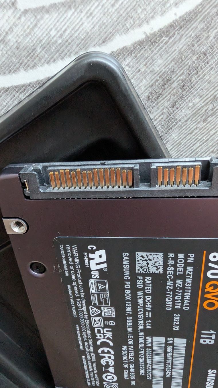 Samsung Disques durs: SSD Festplatte Samsung QVO 879 – D'occasion à Tobel par Snicket 1