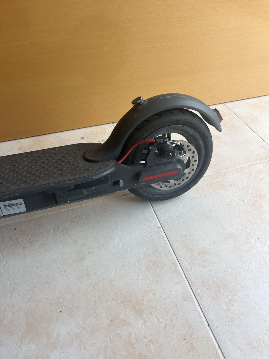 Scooter: E-Scooter  – Difettoso da Neerach venduto da fuz_8d7l 1