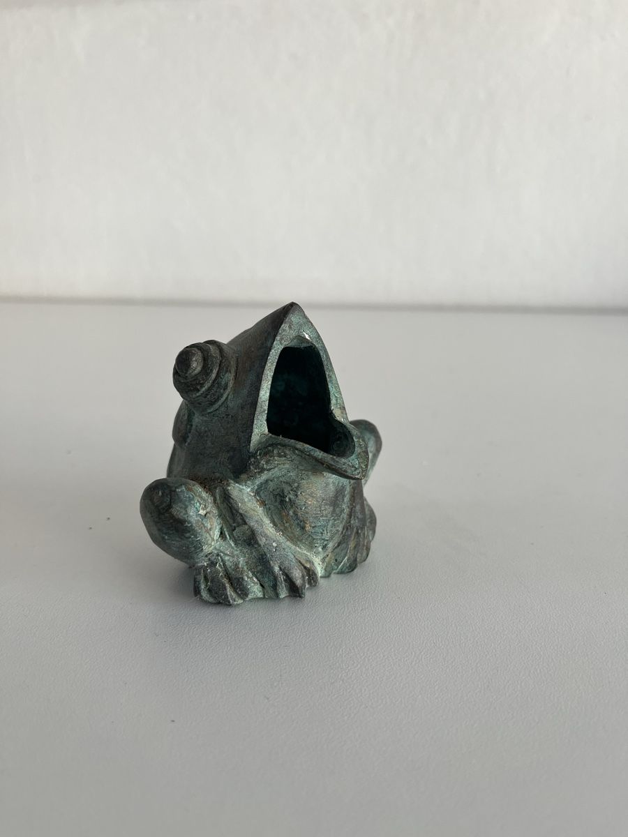 Skulpturen & Statuen: Frosch aus Bronze – Gebraucht aus Wetzikon ZH von seli03 6