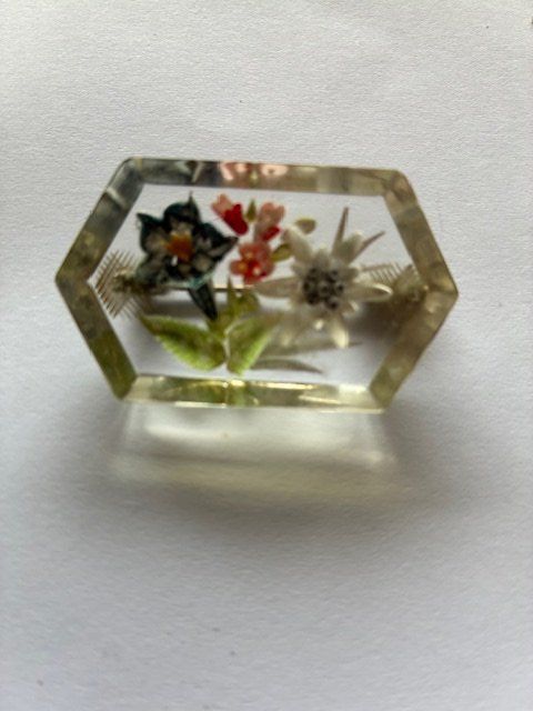 Broche Ancienne Art Déco En Jais Français (fleur) - Deuil - Très Bon état