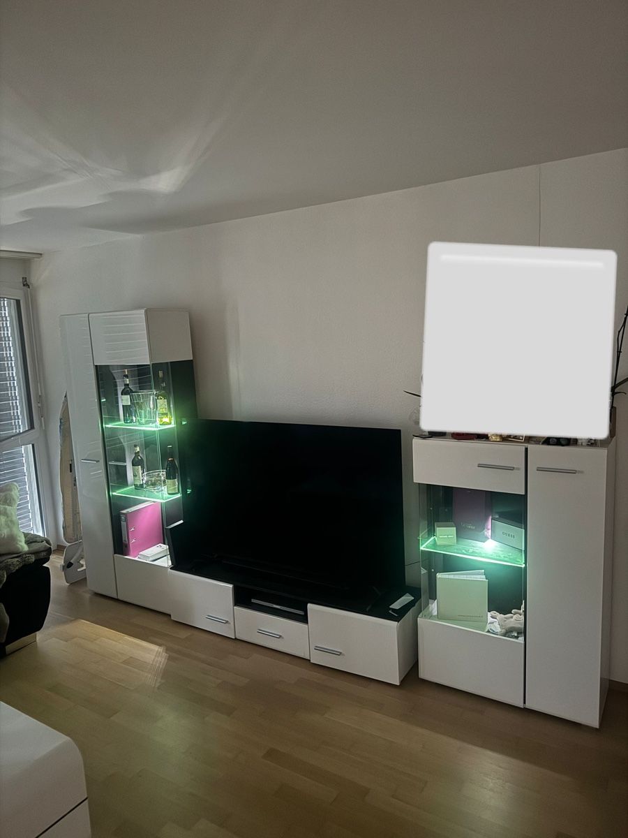 Mobili TV: Wohnwand – Usato da St. Gallen venduto da flo_5mhr
