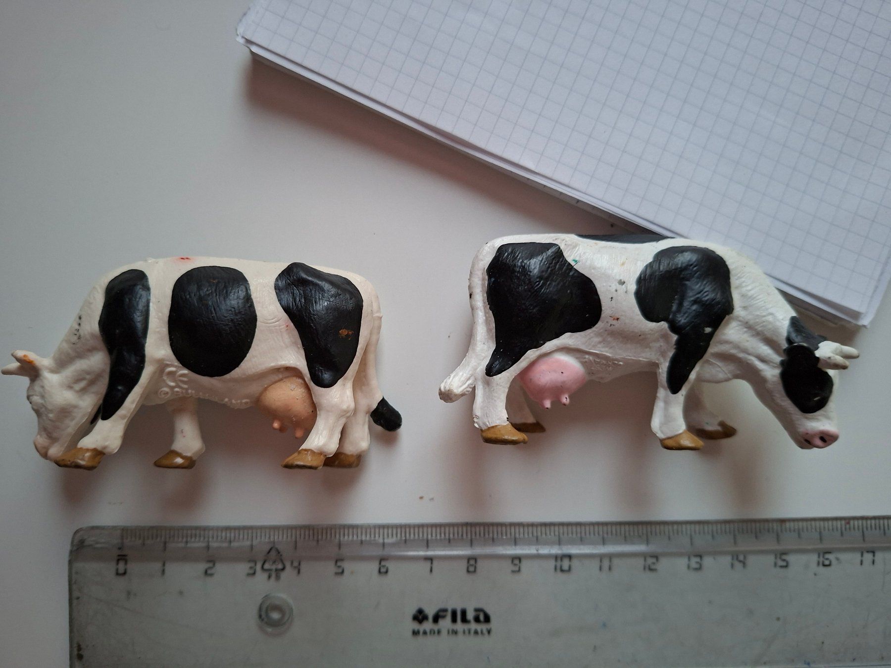 Bullyland Giocattoli: 2 Kühe Marke Bully – Usato da Weiningen ZH venduto da Annakatharina 1