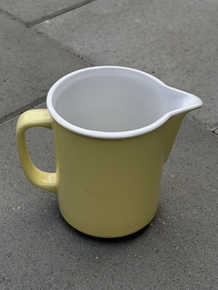 Rössler Caraffe: Rössler Krug Gelb – Usato da Deitingen venduto da Himhip