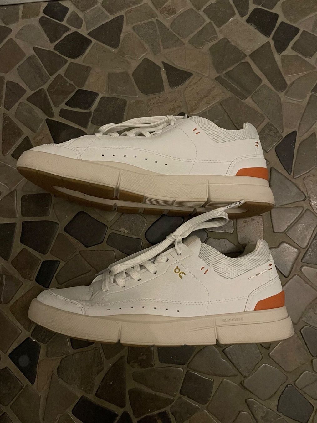 On Scarpe da donna: On Sneakers Grösse 38.5 Damen weiss – Nuovo (secondo la descrizione) da Dietikon venduto da Agiraffe 2