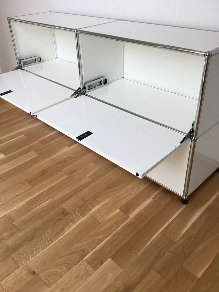 USM Mobili TV: USM Sideboard weiss (PV) – Usato da Zürich venduto da LUXUS2020 2