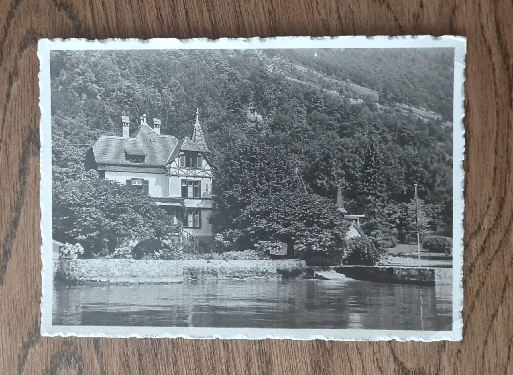 Cartoline postali: Vitznau 1947 – Usato da Ebikon venduto da Donar50