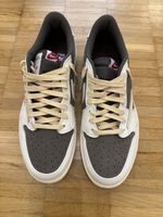 Nike Air Jordan Travis Scott Authentizität unklar 