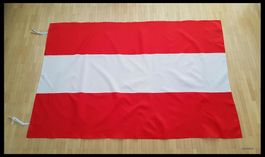 Nationalfahne Österreich (reduziert)