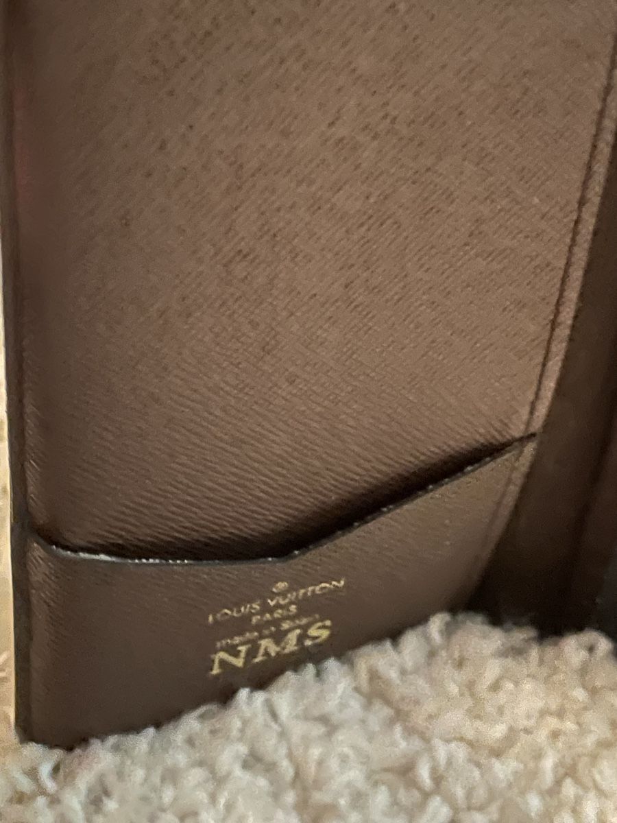 Louis Vuitton Cover & Protezioni schermo: Louis Vuitton Monogram iPhone Folio Case – Usato da Richterswil venduto da Prangins9 7
