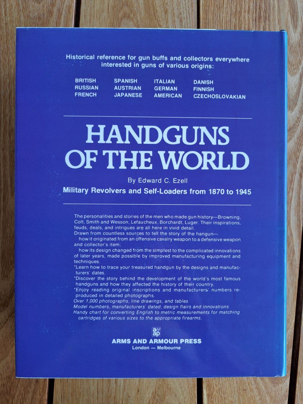 Libri: Handguns of the World, E. C. Ezell – Usato da Balgach venduto da Redstorm2012 1